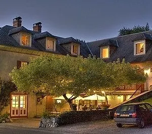 2* Hotel Logis L'auberge Basque