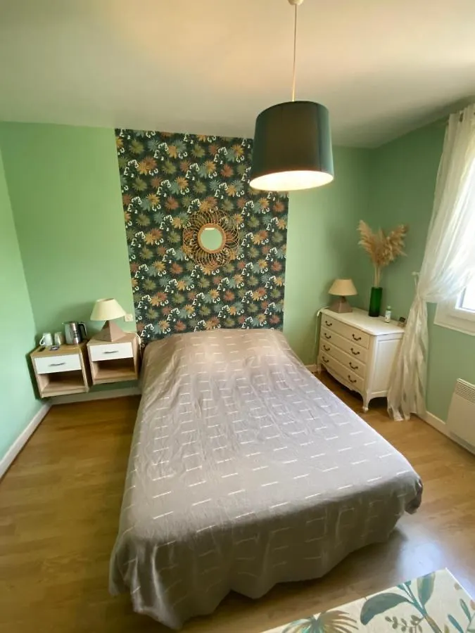 Moulin De Latouille Bed & Breakfast