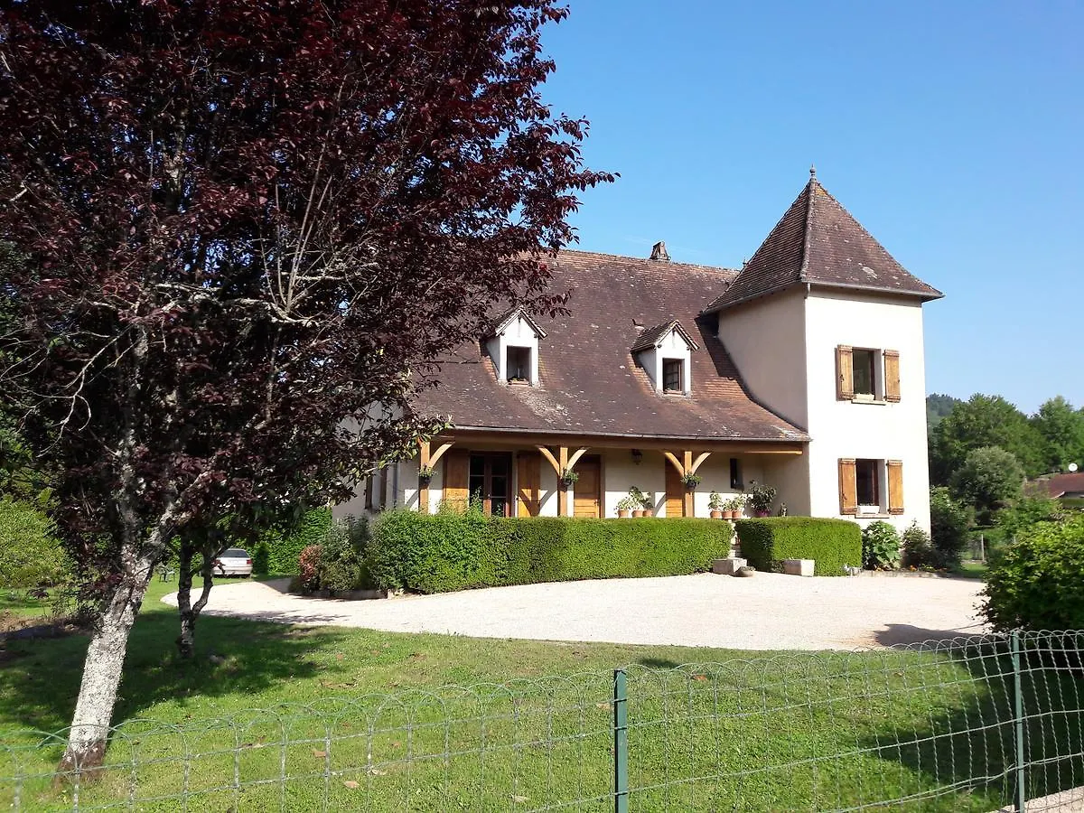 Moulin De Latouille Bed & Breakfast